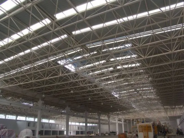 盖州网架工程施工中需要注意哪些事项？